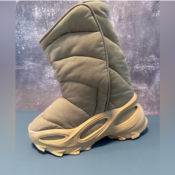 Yeezy NSL TD main image 4